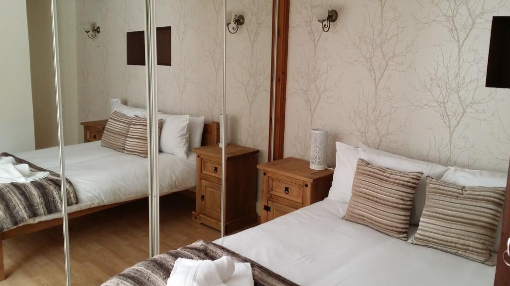 The Swan At Stoford Otel Stapleford  Oda fotoğraf