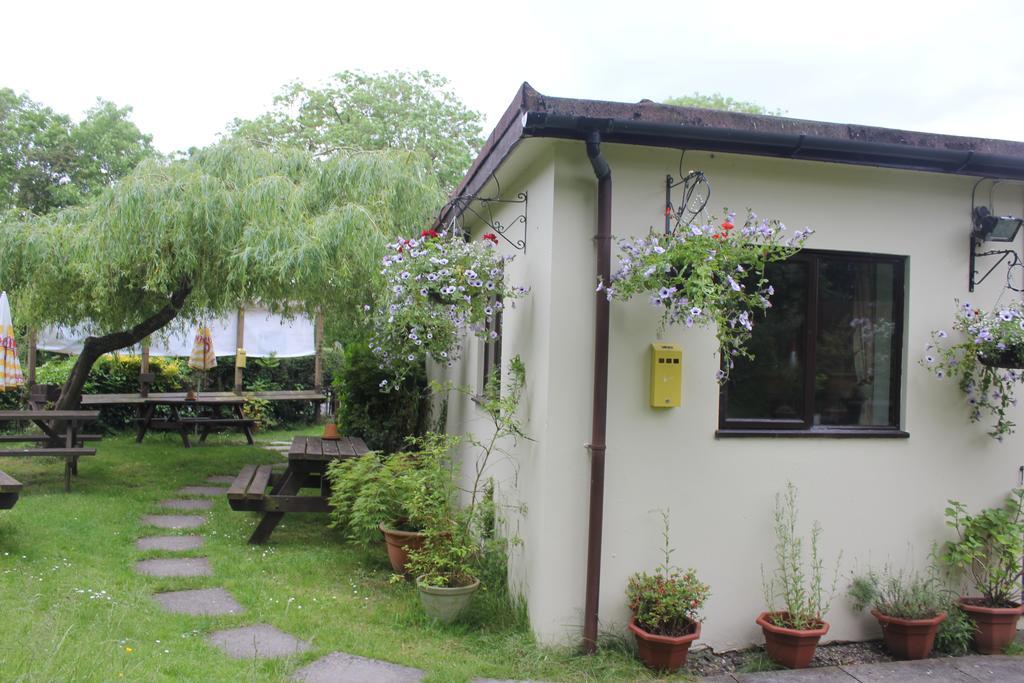 The Swan At Stoford Otel Stapleford  Dış mekan fotoğraf
